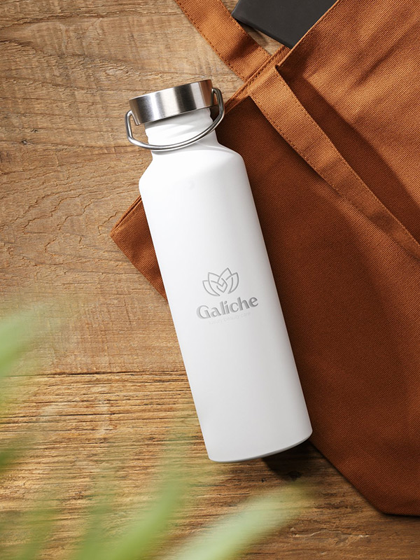 Werbeartikel Elegante Trinkflasche mit prägnantem Logo, effektives Marketing und Kundenbindung