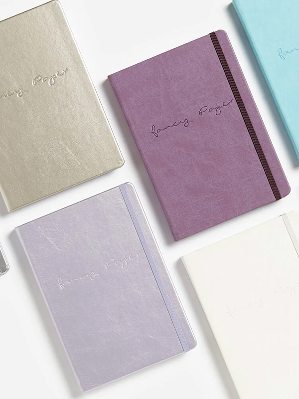 Notizbuch im modernen Design, perfekt für Notizen und kreative Ideen, individualisierbar