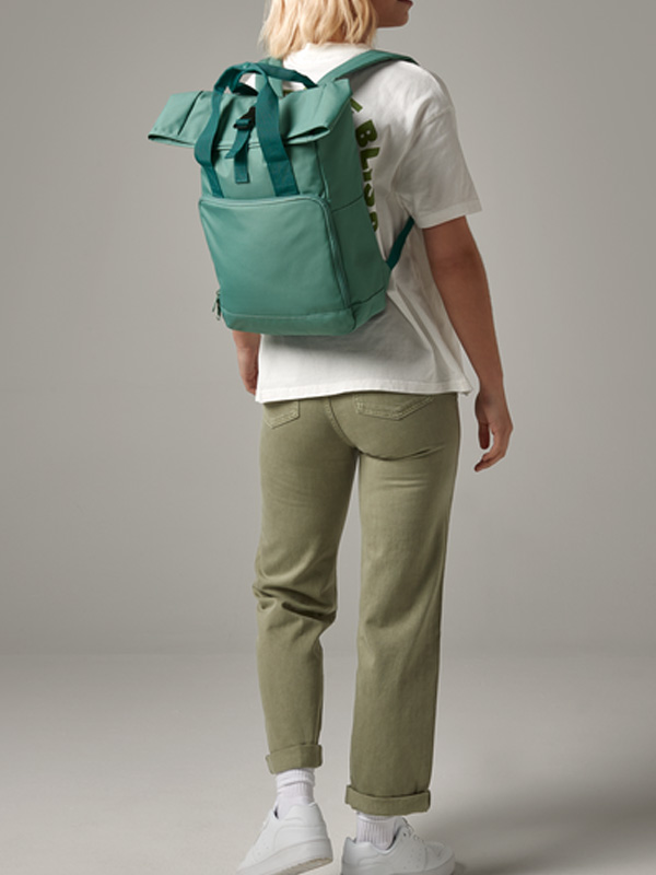 Grüner Rucksack, personalisierte Merchandise Mitarbeitergeschenke